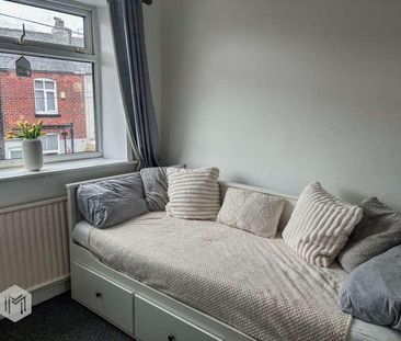 Clarendon Road, Bolton, Greater Manchester, BL2 - Photo 2