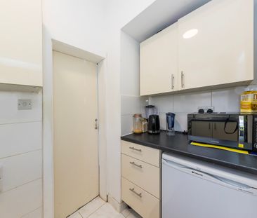 Fitzjohns Avenue, Hampstead, London, NW3 - Photo 2