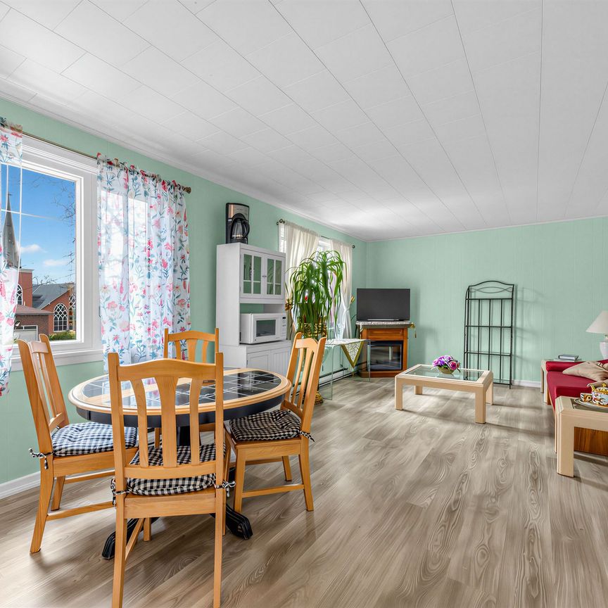 For Lease - 1068 Lillian Street, Toronto, Ontario - Photo 1