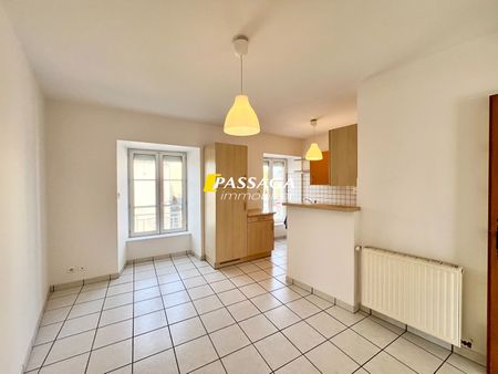 Location Appartement 5 pièces 112m² - Photo 4
