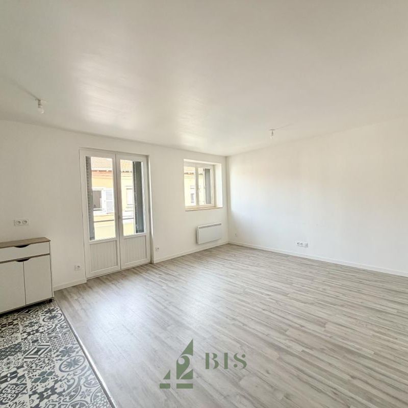 Location Appartement 3 pièces 66m² ROANNE 42300 - Photo 1