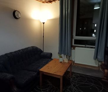 1 Bed Flat, Henderson Street, EH6 - Photo 1