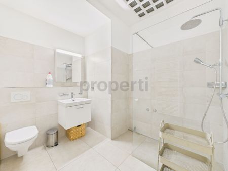 Modern 4-room apartment with spacious terrace centrally located in Zurich TEMPORARY 2 years - Photo 5