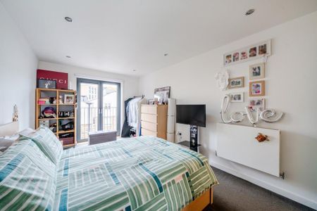 1 bedroom flat to rent - Photo 5