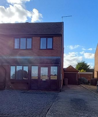 Leas Road, Sleaford, Great Hale - Photo 1
