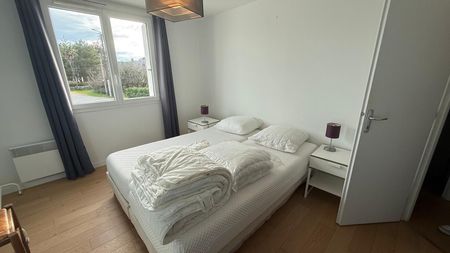 Location Maison 4 pièces 62m² - Photo 2