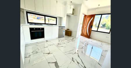 BRAND NEW TWO BEDROOM GRANNY FLAT - Photo 4