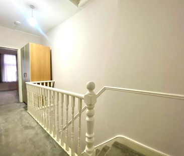 4 bedroom terraced house to rent - Photo 3