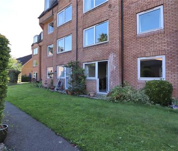 Mount Hermon Road, Woking - 1 bedroomProperty for lettings - Seymours - Photo 5
