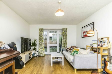 Oakshaw Road, SW18, London - Photo 4