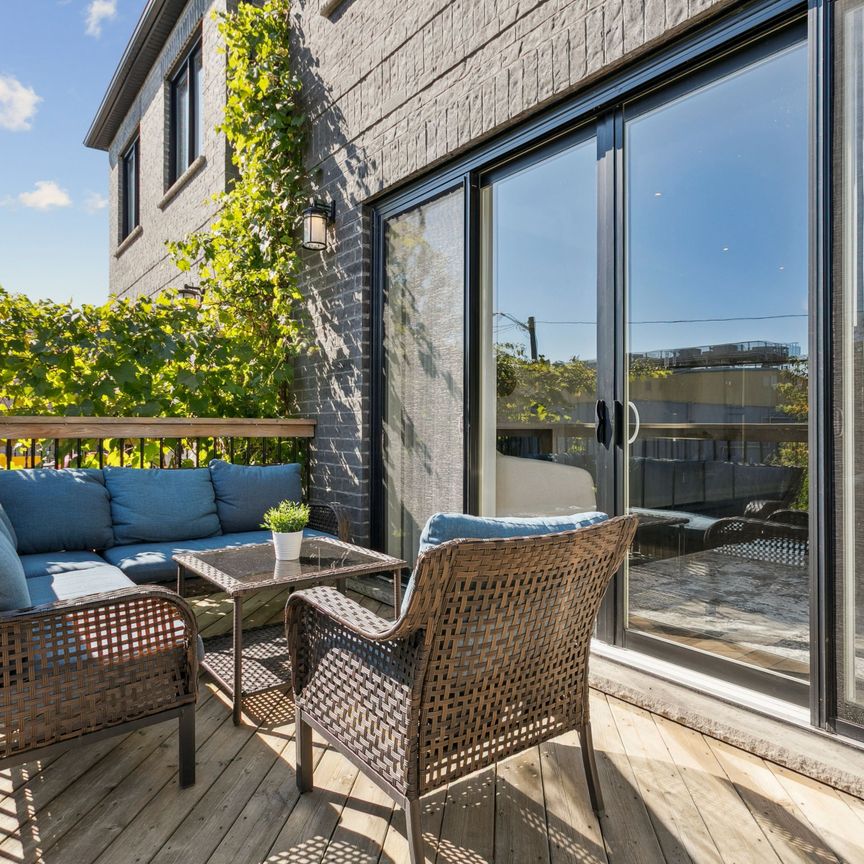 For Lease - 105 Twenty Second Street, Toronto, Ontario - Photo 1