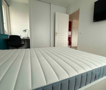 3 pièces - Meublé - 75 m² - 3ème étage - Colocation non autorisée - Photo 6