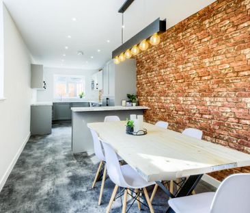 6 bedroom terraced house to rent - Photo 3