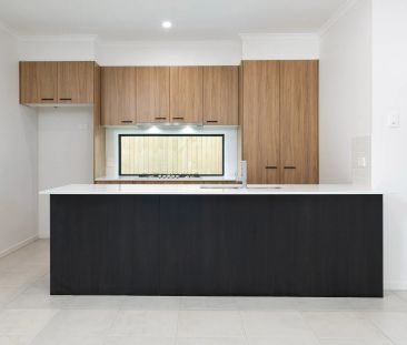 Modern Comfort in a Convenient Deagon Location - Photo 6