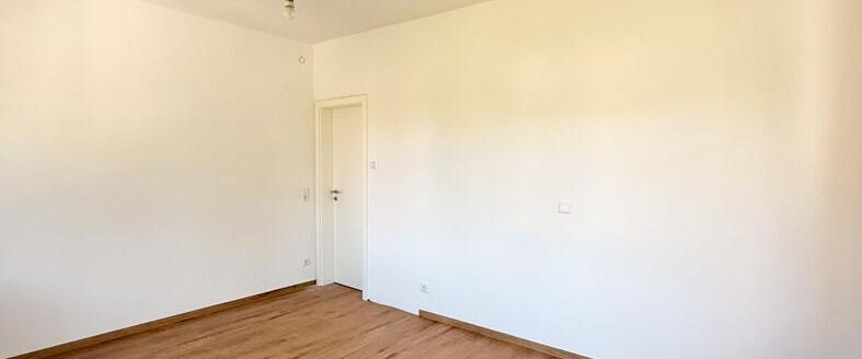 Top-Saniert: Hochwertige 3-Zimmerwohnung in Burkhardtsdorf! - Foto 1