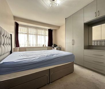 Carisbrooke Close, Stanmore, HA7 - Photo 3