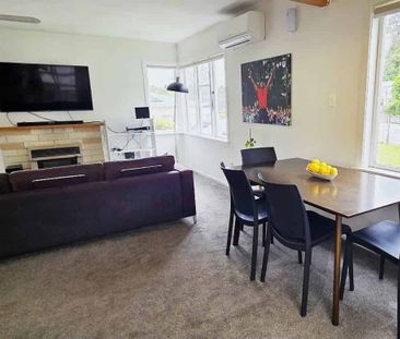 Stokes Valley Living - Photo 1