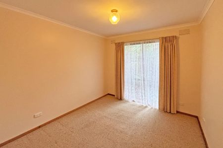 Well presented home - Photo 5