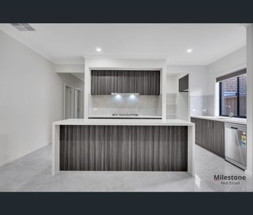94 Polly Parade, Tarneit, Vic 3029 - Photo 5