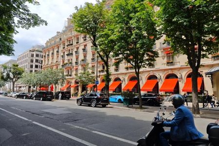 Appartement à louer à Paris 8Ème - Photo 3
