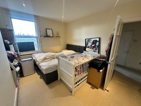 1 bedroom flat to rent - Photo 2