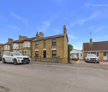 4 bedroom detached house to rent - Photo 6