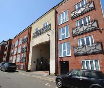 A wonderful, light and airy one bedroom apartment. This property ha... - Photo 4