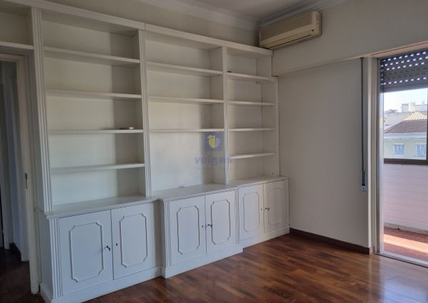 Apartamento T3 em Lisboa