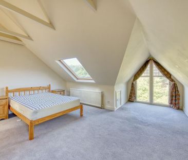 6 bedroom terraced house to rent - Photo 2