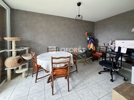 Apartment - Photo 4