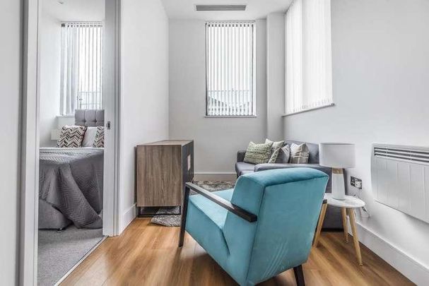 Atria House, Slough, SL1 - Photo 1