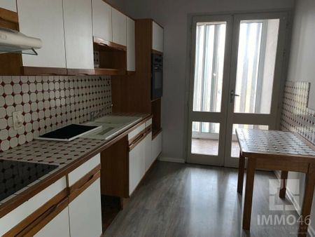 Location Appartement 5 pièces 100m² CAHORS 46000 - Photo 3