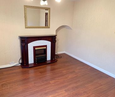 6 Broadway Avenue, Carrickfergus, BT38 8DD - Photo 5