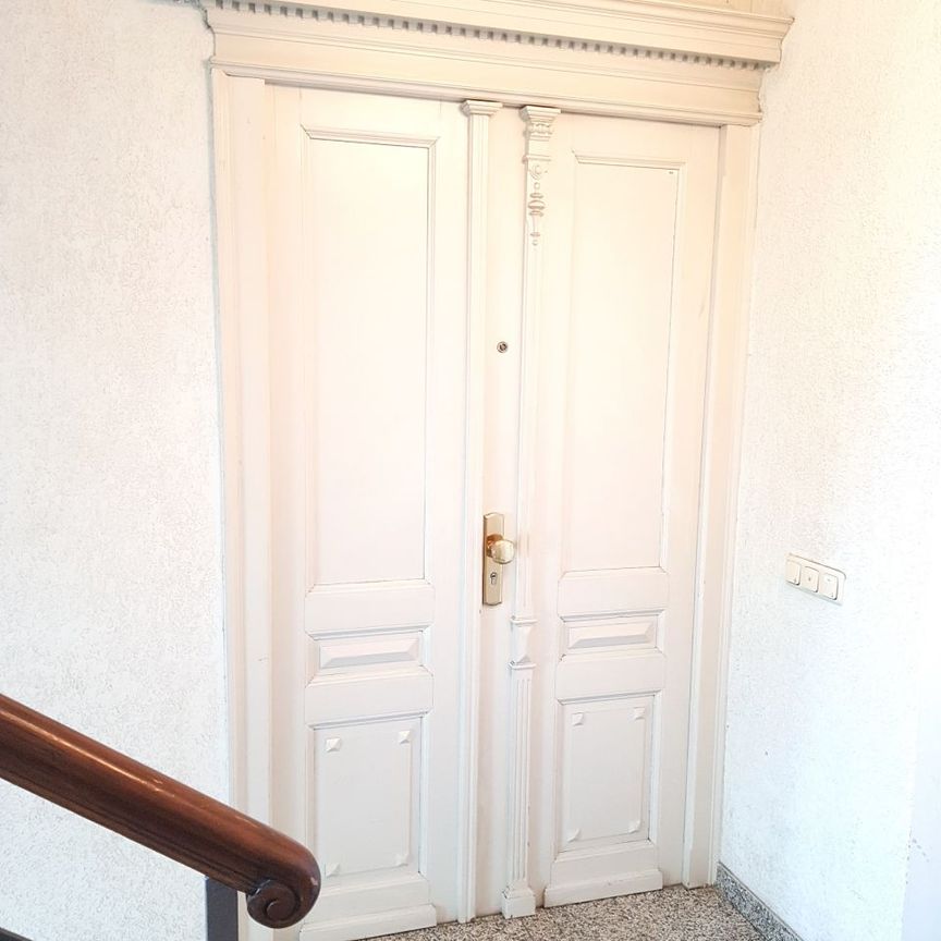 Lichtdurchflutete und großzügige 2-Zimmer-Dachgeschosswohnung im begehrten Stadtteil Schlosschemnitz - Photo 1