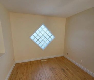3+1 bedroom home in the community of Citadel — 3 Bedrooms and 2.5 bathrooms - Photo 2