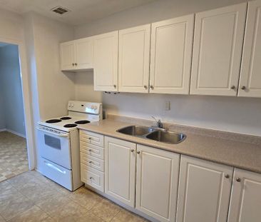 For Lease - 37 Peel Street Unit# 405, Barrie, Ontario - Photo 2