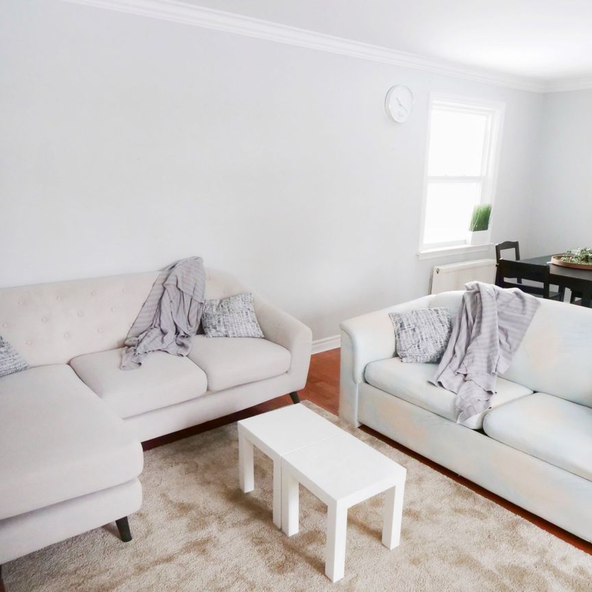 For Lease - 174 Patricia Avenue, Toronto, Ontario - Photo 1