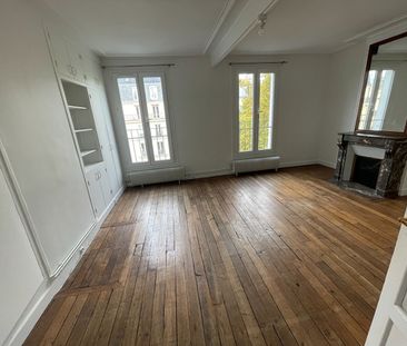 Appartement Paris 2 pièce(s) 46.530 m2 - Photo 1