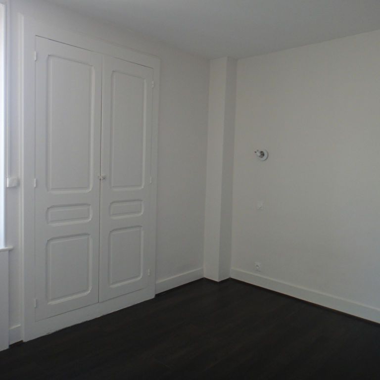 Location Appartement 1 pièce 21m² - Photo 1