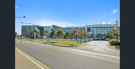 The Ideal Blend of Comfort, Space and Location - Photo 5