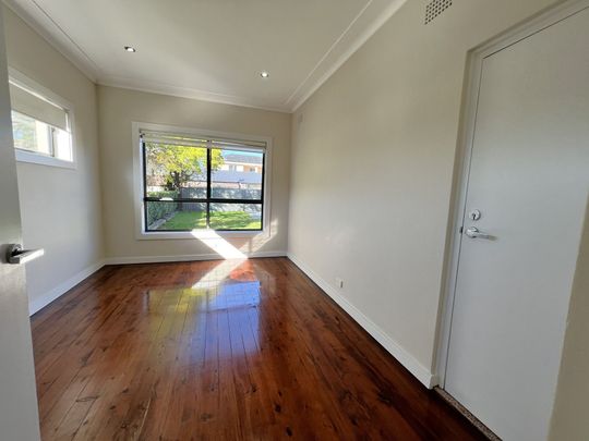 Large 4 Bedroom Brick Home - Photo 1