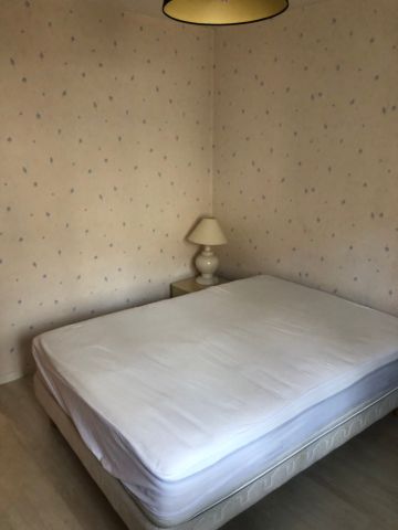 Location Appartement 3 pièces 71m² LYON 3ème - Photo 4