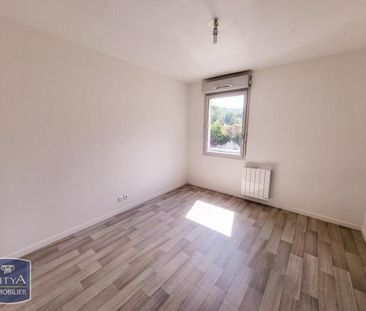 Location Appartement 2 pièces 48m² ELBEUF 76500 - Photo 2