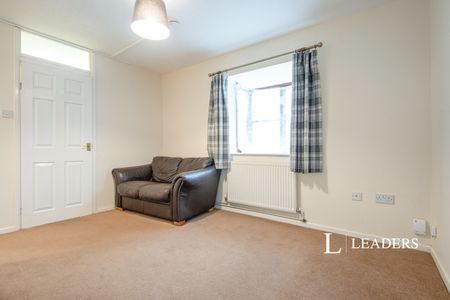 2 bedroom property to rent Lanthony Court, Arlesey, SG15 - Photo 2