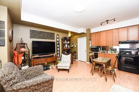 3046 Eglinton Avenue W #56 - Photo 3