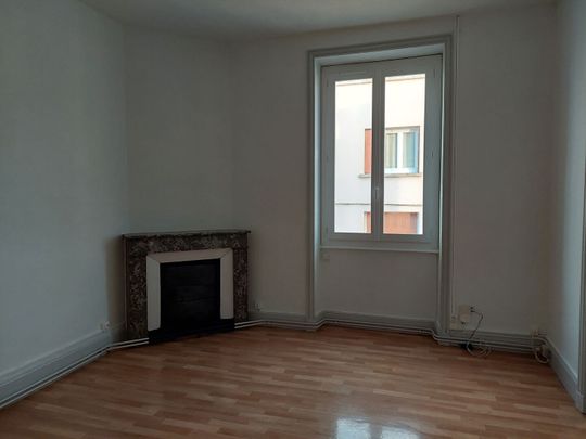 Location Appartement 3 pièces 83m² - Photo 1