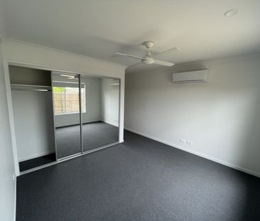 Stylish, Modern & Compact Family Home - Photo 1