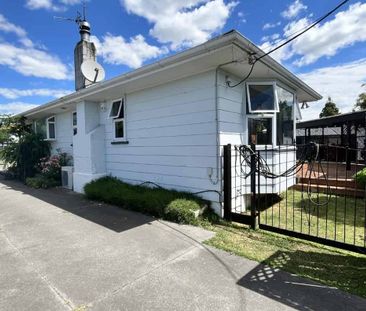 Park Road South, Akina - Photo 2