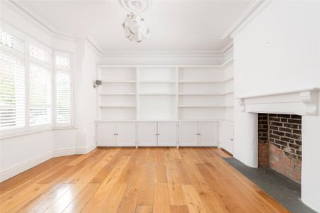 5 bedroom semi-detached house to rent - Photo 2