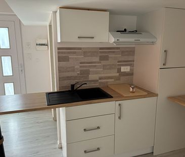 Location Appartement 2 pièces 33m² - Photo 3